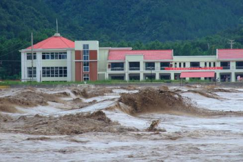 中亞硅谷風采丨深圳寶安沙井酷農（寶無協(xié)會員）洪水逆流下科技救援(圖1)