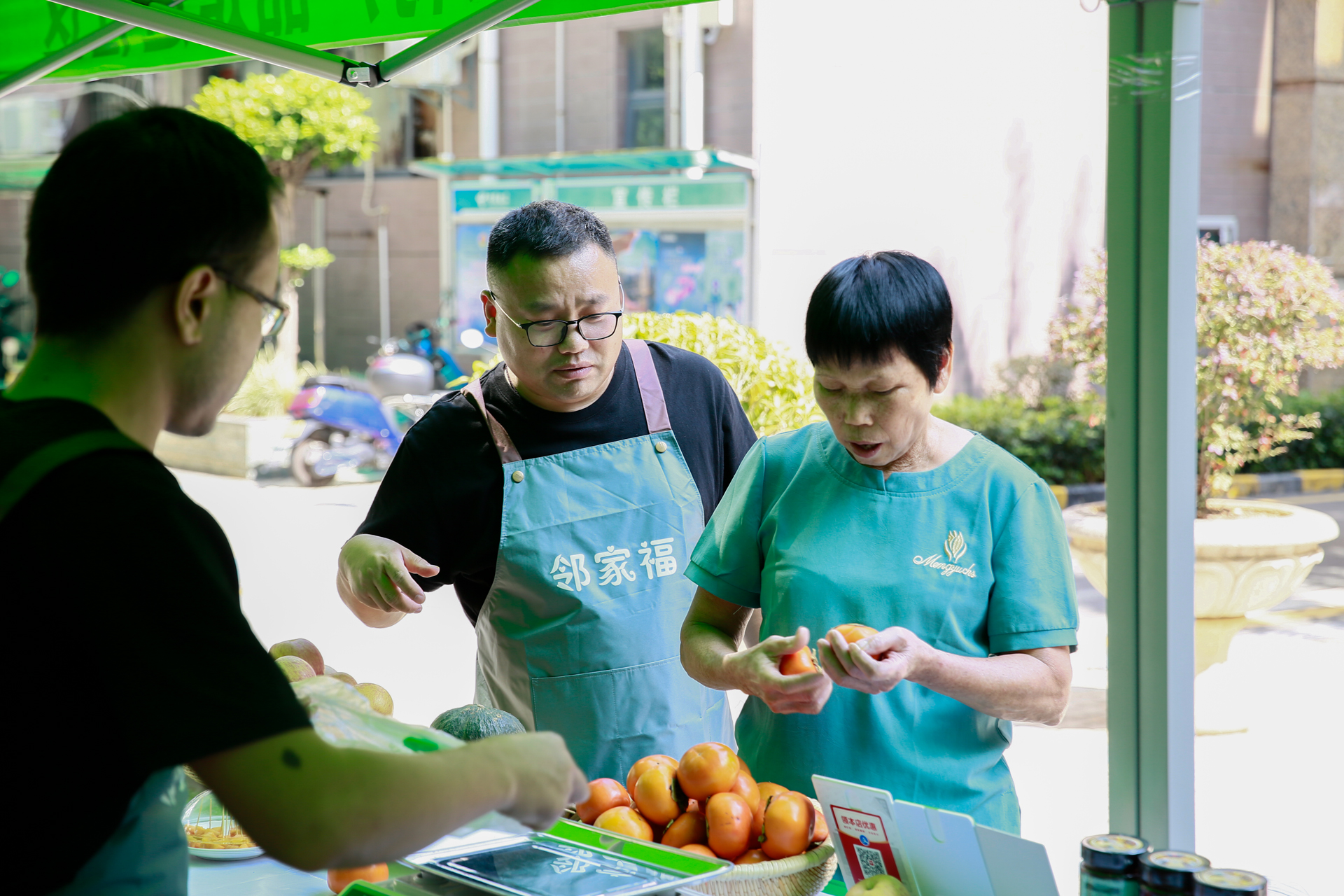 助力消費(fèi)幫扶|陜西省寶雞市鳳翔特色產(chǎn)品進(jìn)社區(qū)活動圓滿舉辦(圖3)